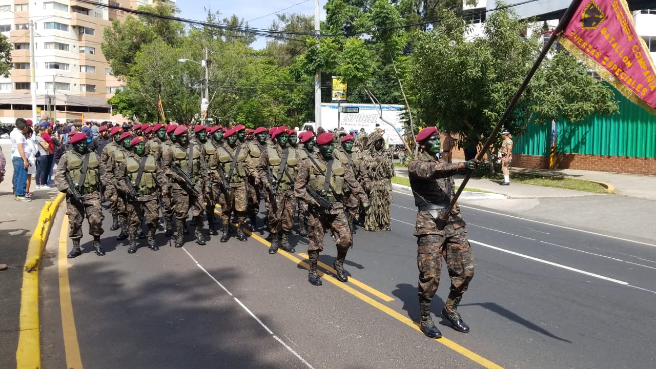 Autoridades De Gobierno Festejan El Día Del Ejército Con El Desfile Militar Radio Tgw 6867