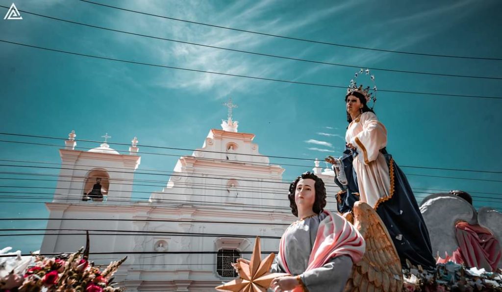 Cultura Los Moros Y Cristianos De Chiquimula Una Celebraci N De