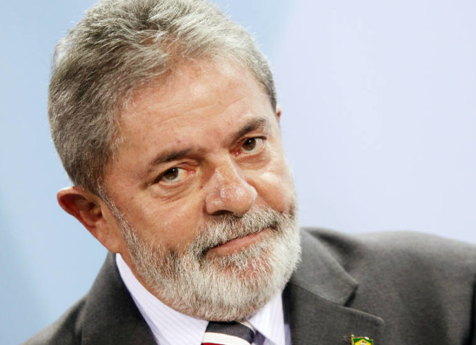 El juez ordenó la detención del expresidente brasileño Lula Da Silva