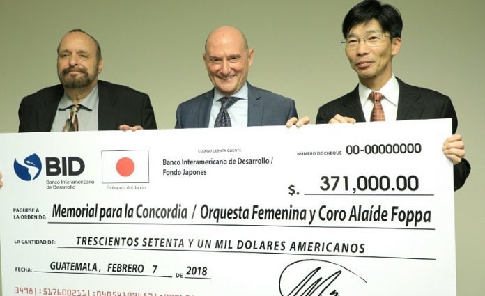 Embajada de Japón y BID donan 2,7 millones de quetzales a Orquesta y Coro Femenino Alaíde Foppa