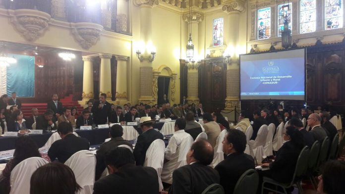 Gobierno de Guatemala establecerá presupuesto para 1.976 obras de desarrollo