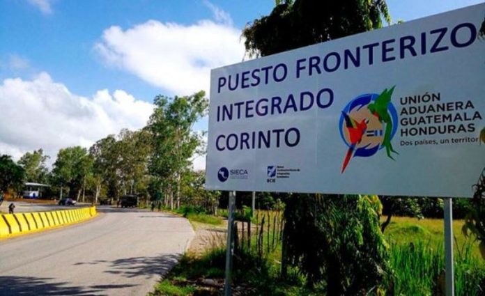 El Salvador espera incorporarse durante 2018 a la unión aduanera con Guatemala y Honduras