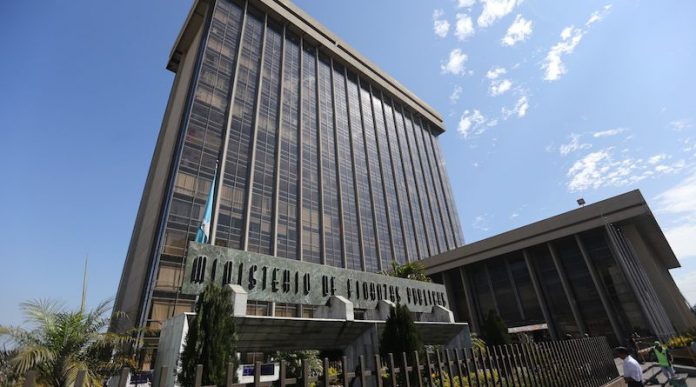 Gobierno adjudica 300 millones de quetzales en bonos del tesoro