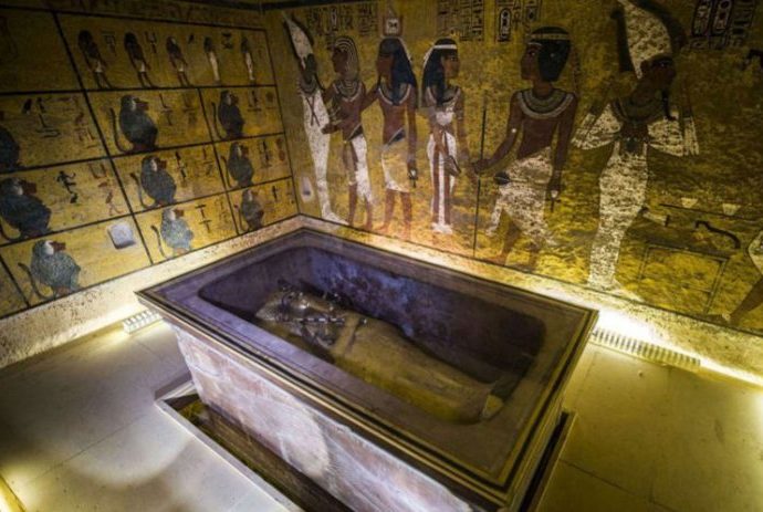 Desmienten hallazgo de nueva cavidad en tumba de Tutankamón