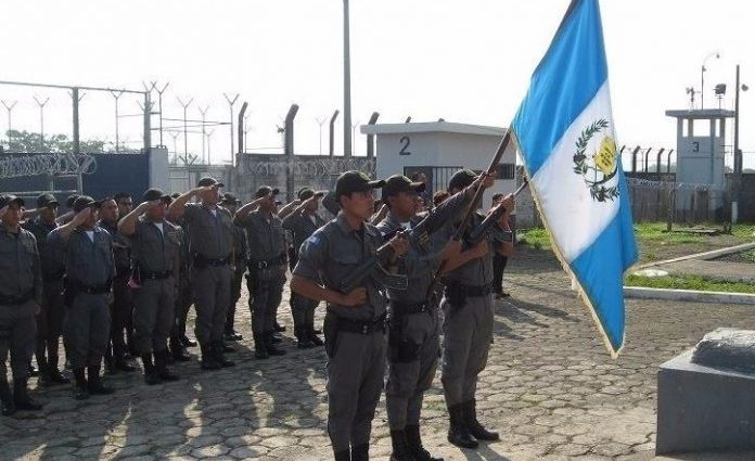 Más de 4.200 guardias del Sistema Penitenciario en apresto para la Semana Santa en Guatemala