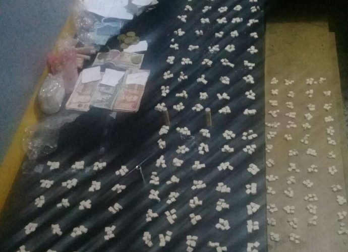 Dos capturados con más de 500 piedras de Crack y dinero en efectivo