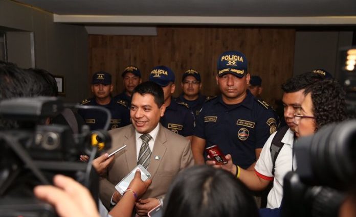 Exponen logros en seguridad turística a embajadores acreditados en Guatemala
