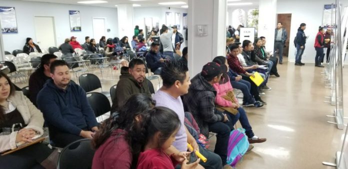 Guatemala seguirá con ampliación de red consular en EE. UU., México y Canadá en 2018