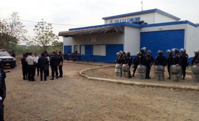 Desbaratan planes de pandilleros que buscan conectar dos sectores de la cárcel de El Infiernito