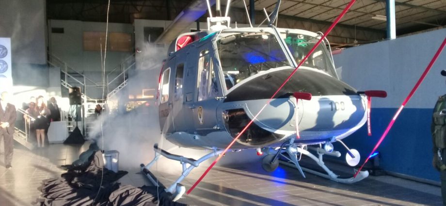Gobierno de Guatemala recibe helicóptero para rescates aéreos y entrega de ayuda humanitaria