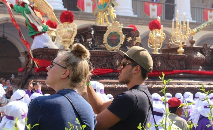 La Antigua Guatemala en Domingo de Ramos: escenario de fascinación para el turismo