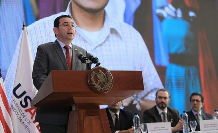 Presidente Morales exhorta a comunidad internacional a seguir confiando en Guatemala