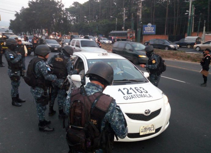Operación Runner en el departamento de Guatemala logró la captura de dos hombres