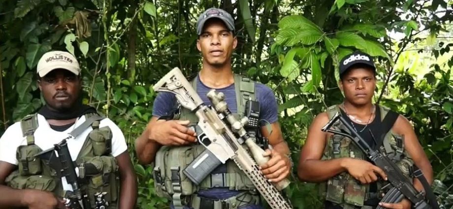 “Guacho”, el líder disidente de las FARC, secuestró a otros dos ciudadanos ecuatorianos – VIDEO