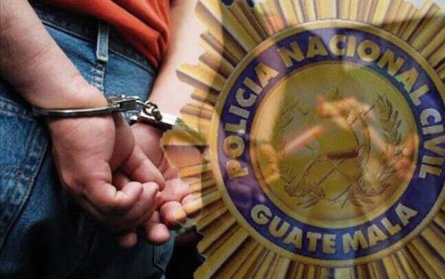 PNC captura a presuntos extorsionistas en tres allanamientos en Mixco