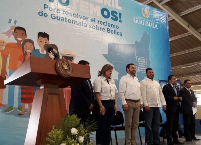 Presidente Jimmy Morales y ministros de Estado participan en jornada de información sobre la Consulta Popular Gt en Quetzaltenango