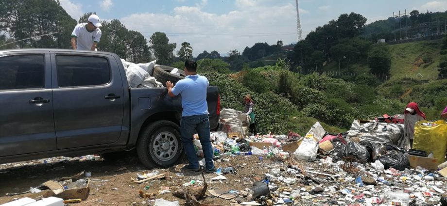Realizan jornada de limpieza en Cobán, Alta Verapaz