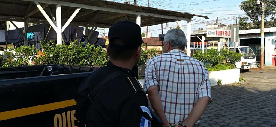Presunto extorsionista capturado por orden judicial en Quetzaltenango