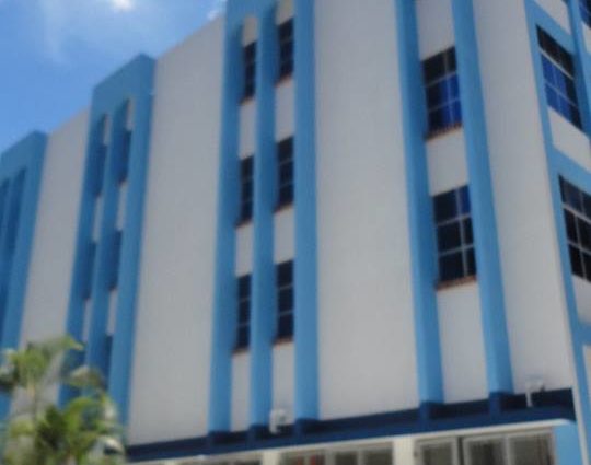 Hospital Pedro de Bethancourt de Antigua Guatemala se fortalece en infraestructura y con personal