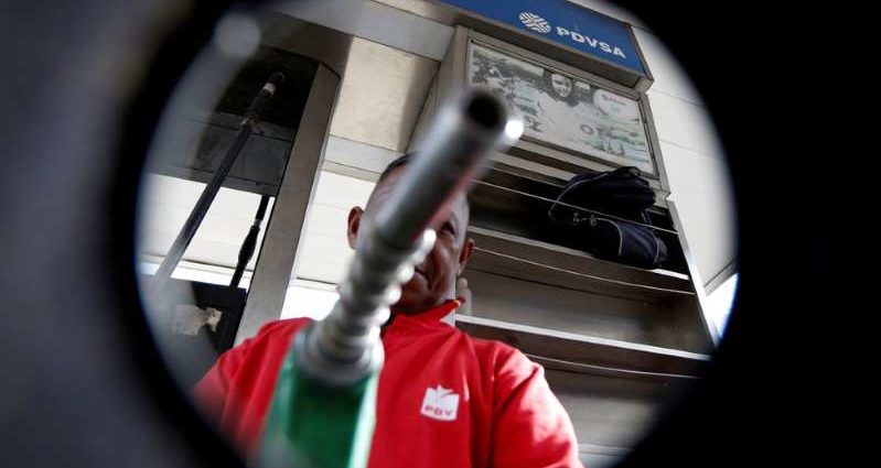 ¿Cuáles son los países con la gasolina más cara y más barata del mundo?