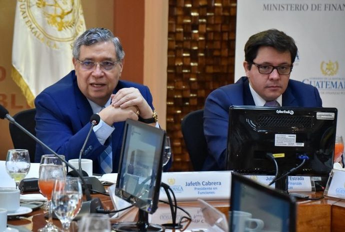 Presidente de Guatemala en funciones confía en que nueva fiscal general fortalecerá la institucionalidad