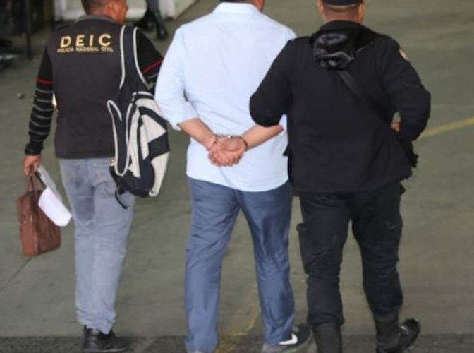 En Ciudad Quetzal y zona 7 capturan a hombres señalados de ser parte de una banda de sicarios y extorsionistas
