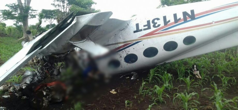 Avioneta se desploma en Quetzaltenango, se reportan dos fallecidos