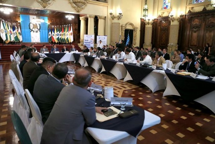 Cobra vigencia reforma presupuestaria para obras de arrastre de los Codede