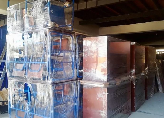Continúa entrega de mobiliario a escuelas de Guatemala