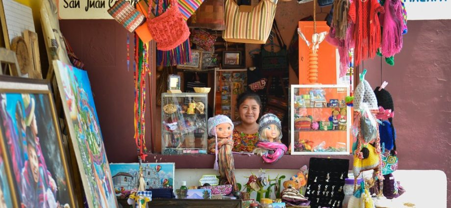 Empieza gira de visitas a tiendas antena del programa Mi Pueblo Mi Producto Guatemala