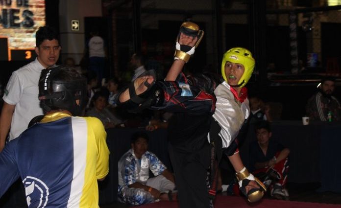 Titus Letona, un joven de 16 años hace brillar el nombre de Guatemala en Kickboxing