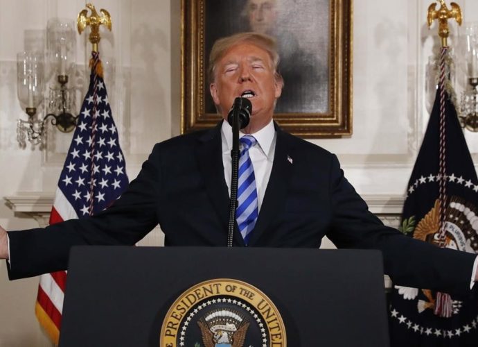 Trump señala a Irán como “Estado terrorista” y rompe el acuerdo nuclear
