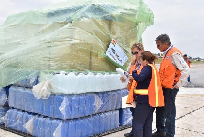 BOLIVIA ENTREGÓ 46 TONELADAS DE AYUDA HUMANITARIA PARA DAMNIFICADOS