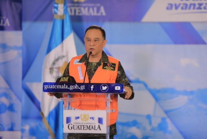 Ejército de Guatemala se mantiene firme en acciones para atender a los afectados por erupción volcánica