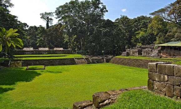 ¿Sabias que Quiriguá tiene la estela maya más alta conocida?