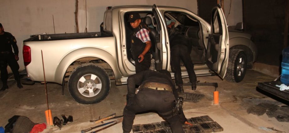 Policía Nacional Civil incautó 214 kilos de cocaína