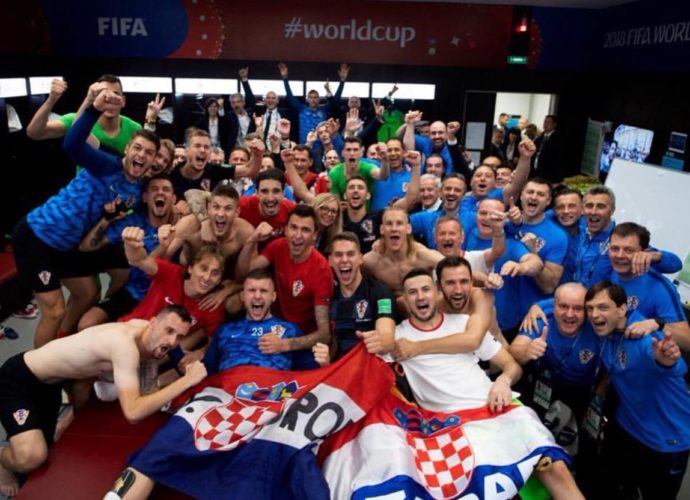 Croacia festeja la victoria ante Inglaterra y se clasifica a su primera final de un mundial