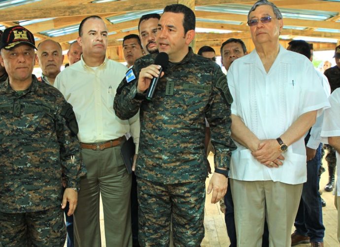 Presidente Morales y Gabinete de Ministros supervisaron construcción de ATU