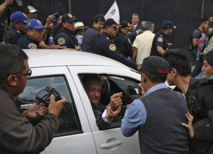 México, López Obrador no quiere escoltas porque: “me cuida el pueblo”