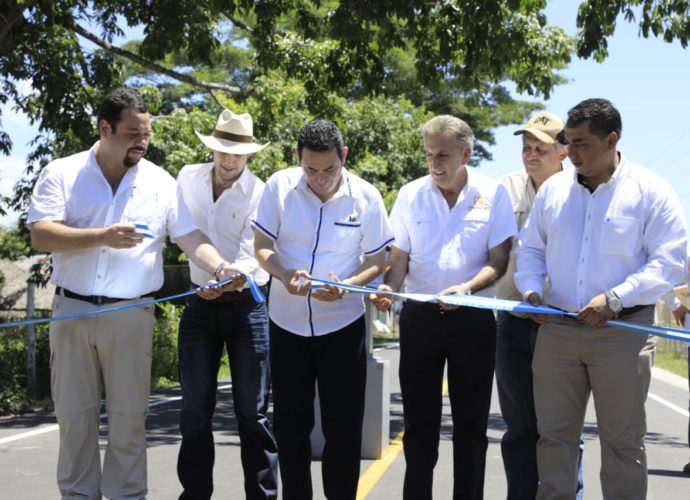 #InformeNacional | Presidente Morales entrega carretera que mejorará la economía de Taxisco