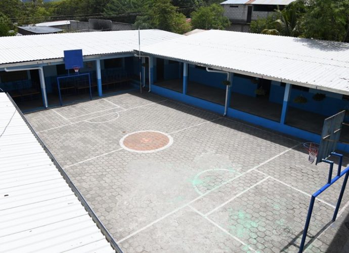Remozamiento de 15 escuelas en Chiquimula beneficia a 4.000 estudiantes