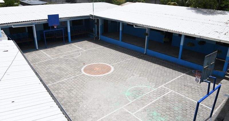 Remozamiento de 15 escuelas en Chiquimula beneficia a 4.000 estudiantes