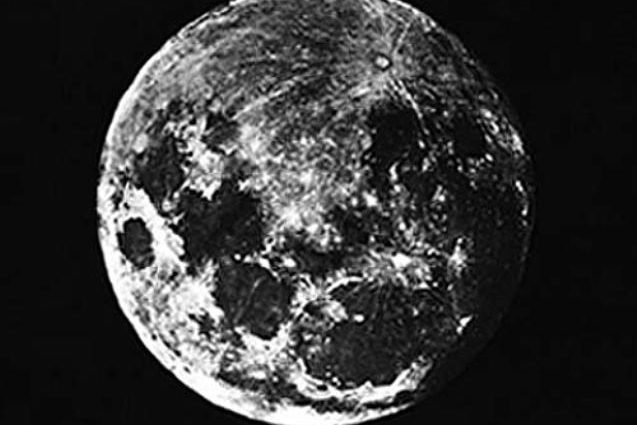 ¿Sabías que el 2 de Enero de 1839 se obtuvo la primer fotografía de la Luna?