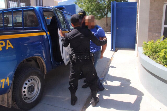 Hombre capturado es señalado de agredir sexualmente a una mujer no vidente