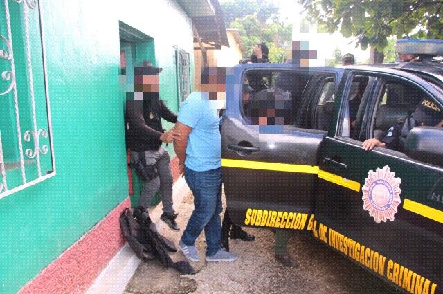 AMPLIACIÓN: Suman cuatro los detenidos en allanamientos en busca de responsables de robo a banco