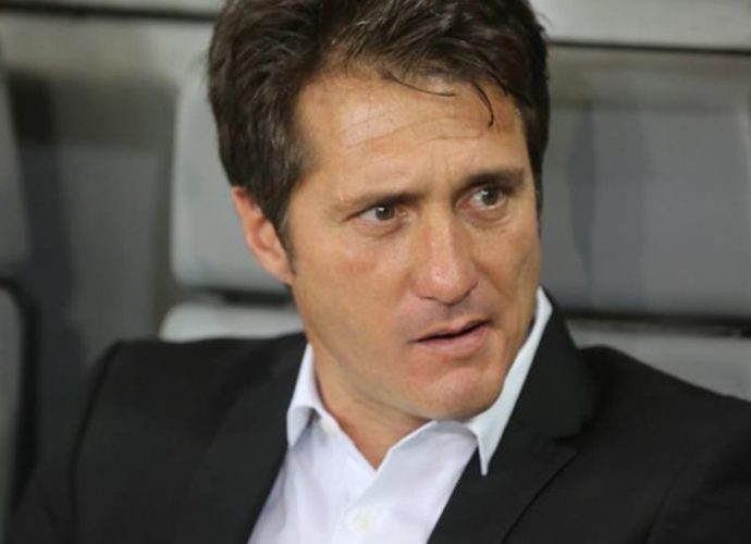 Barros Schelotto no dirigirá a Boca contra Palmeiras tras una sanción de la Conmebol