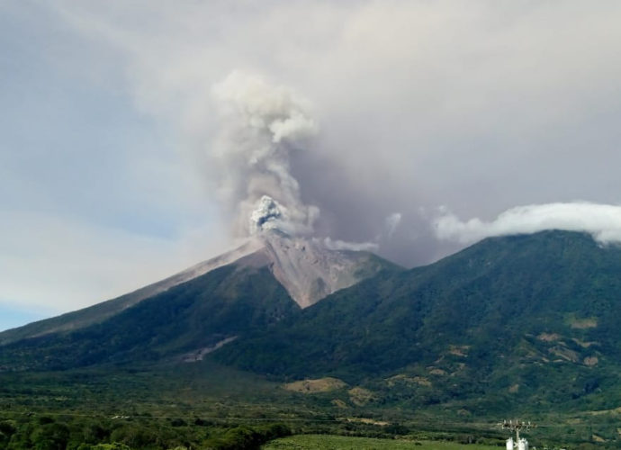 INSIVUMEH informa que la quinta erupción del volcán de Fuego ha finalizado