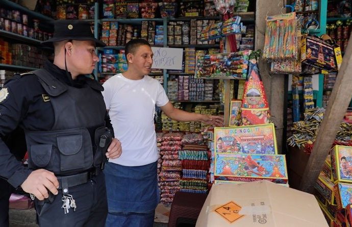 Implementan Plan Belén para garantizar seguridad en ventas de pirotecnia