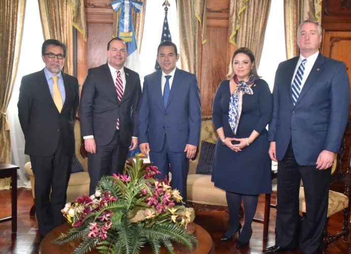 #InformeNacional | Presidente Morales se reúne con senador de Estados Unidos, MikeLee