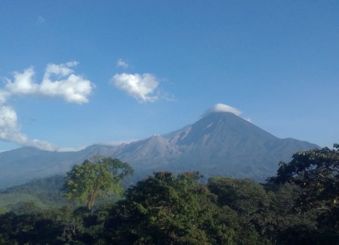 Monitoreo de volcanes de Conred revela actividad normal